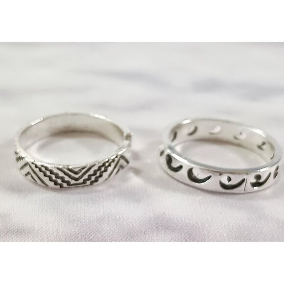 💍 Tribal Open Ring & Minimalist Wave Cut Ring Set – Stylish & Versatile! - Picture 5 of 5